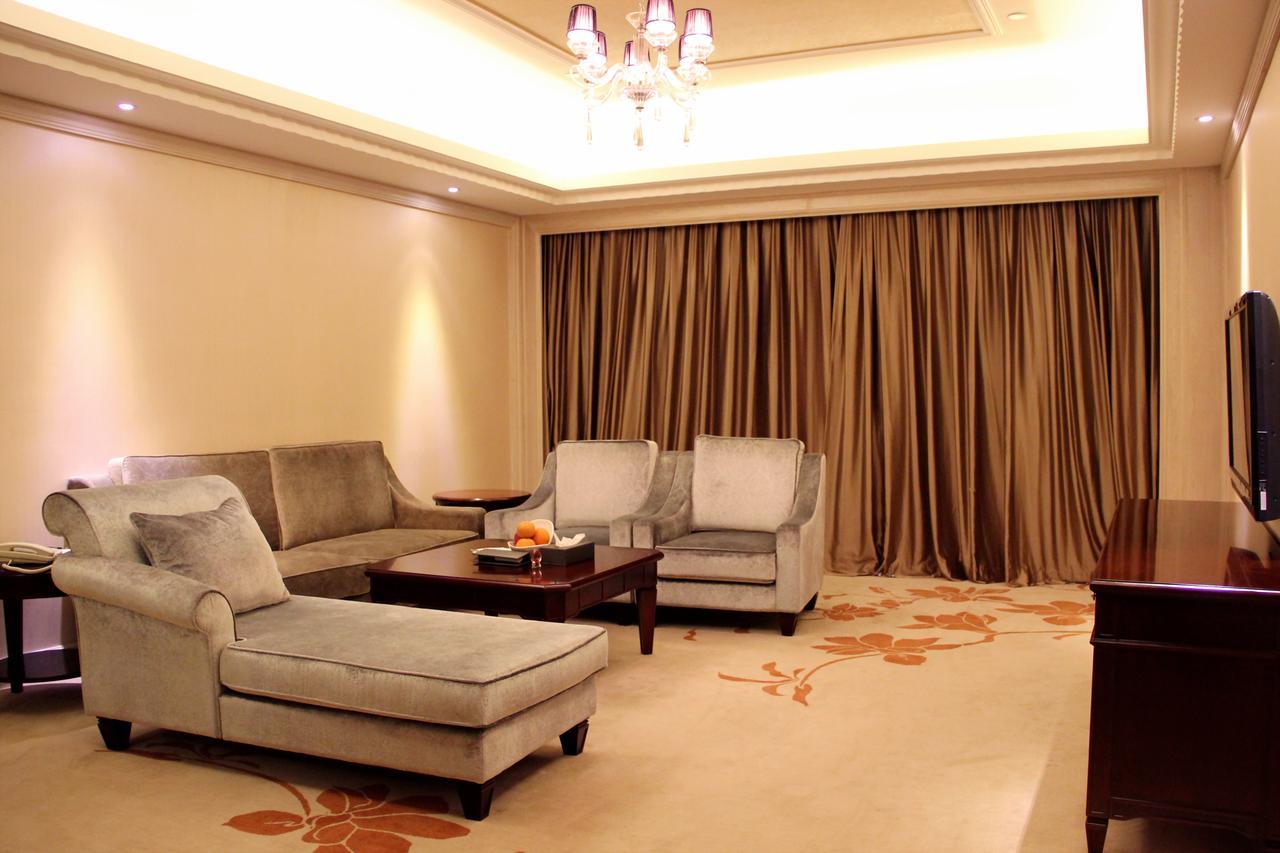 Yutong International Hotel Shantou Esterno foto